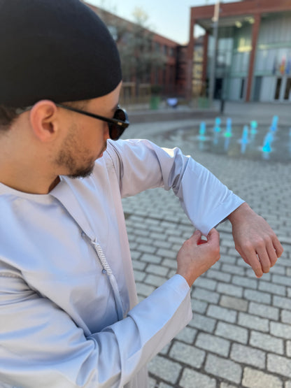 Emirati Signature — Grey Edition